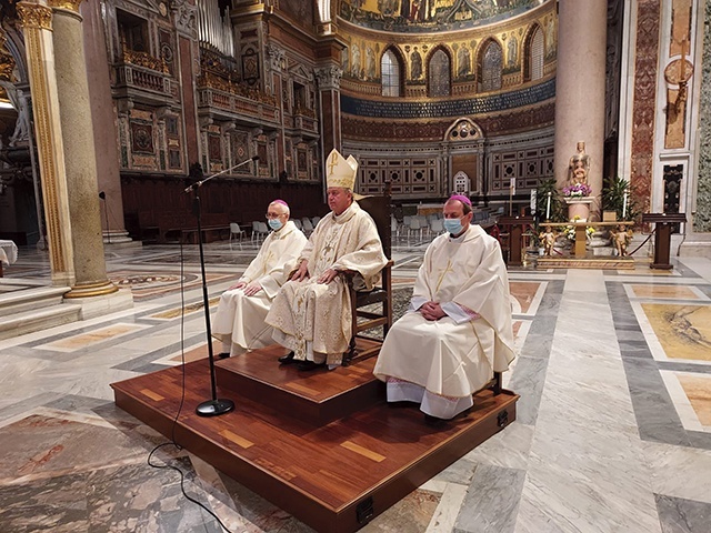 Arcybiskup Józef Kupny 12 października przewodniczył Eucharystii i głosił słowo Boże w bazylice pw. św. Jana na Lateranie.