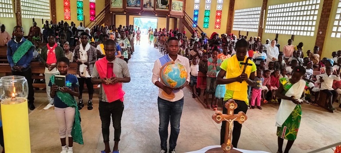 Tydzień Misyjny w Bagadou (Rep. Środkowoafrykańska)