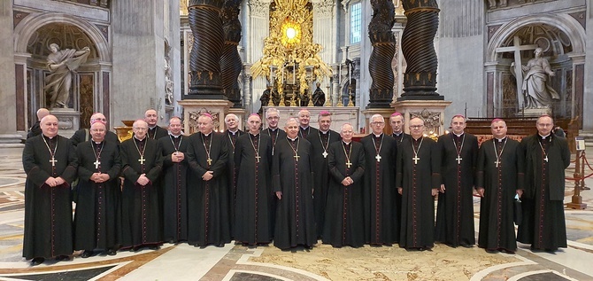 Papież przyjął na audiencji ostatnią grupę polskich biskupów