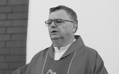 O. Krzysztof Janas OFMConv podczas Mszy św. we wspomnienie św. Maksymiliana - 14 sierpnia 2021 r. - w kościele w Harmężach.