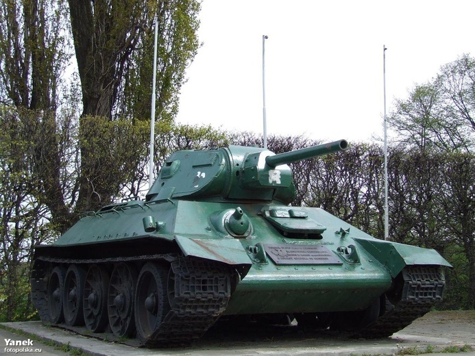 Poznań: Specjalny pokaz czołgu "Rudy" w Muzeum Broni Pancernej