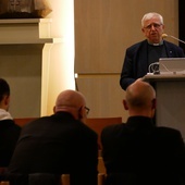 Spotkanie poprowadził o. Adam Żak SJ, koordynator ds. ochrony małoletnich przy Konferencji Episkopatu Polski.