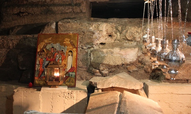 U grobu Łazarza w Larncae (starożytnym Kition)