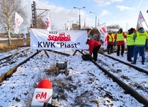 Śląskie. Związkowcy protestują. Blokada torów i wysyłki węgla z Polskiej Grupy Górnicznej