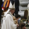 Franciszek niosący figurkę Dzieciątka