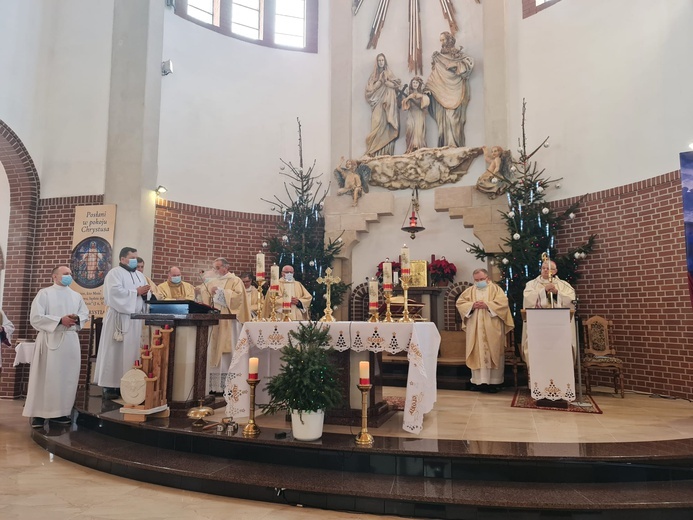 Odpust w parafii Świętej Rodziny w Wałbrzychu 
