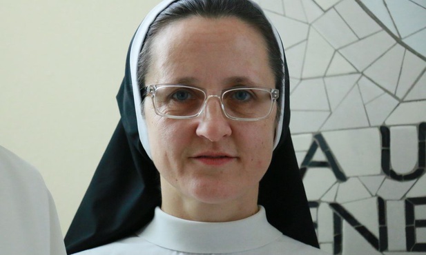 S. Magdalena posługuje we wspólnocie w Lublinie.