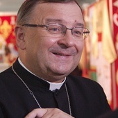 Abp Józef Życiński.