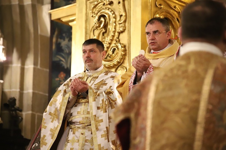 W katedrze na Wawelu odprawiona została Msza św. w intencji pokoju na Ukrainie