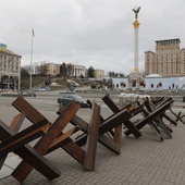 Ks. S. Dmitriew: Ludzie na Ukrainie bronią się i nie myślą się poddawać