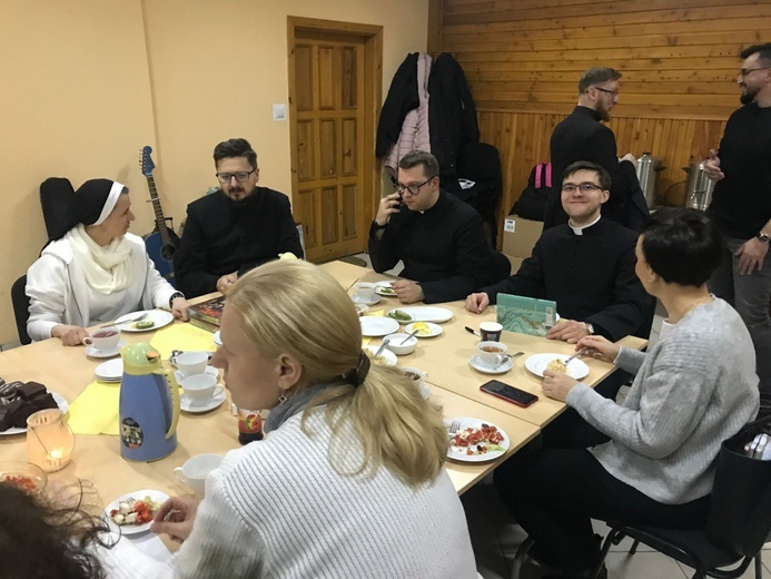 Spotkanie Przyjaciół Oblubieńca w Bielawie z wicemoderatorem