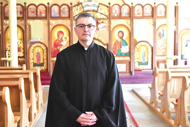 Kapłan od 2003 roku jest proboszczem greckokatolickiej parafii pw. Przemienienia Pańskiego w Szprotawie.