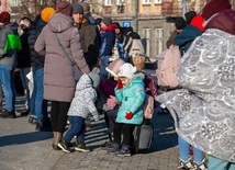 W środę kontynuowana będzie ewakuacja cywilów z Sum