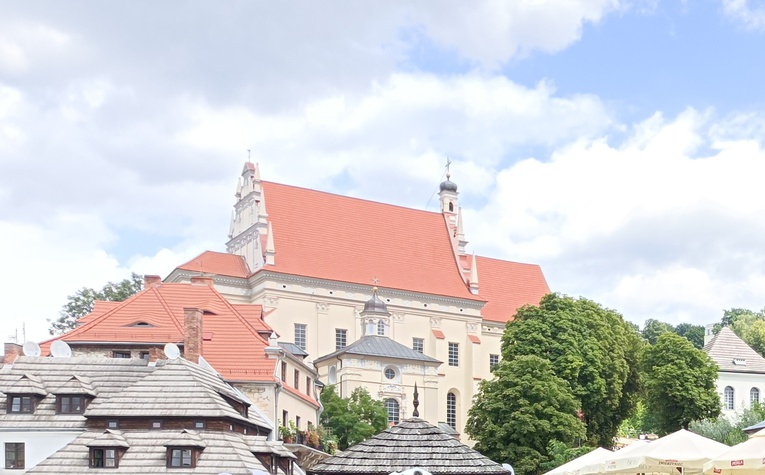W kościele farnym w Kazimierzu znajdują się najstarsze polskie organy. 
