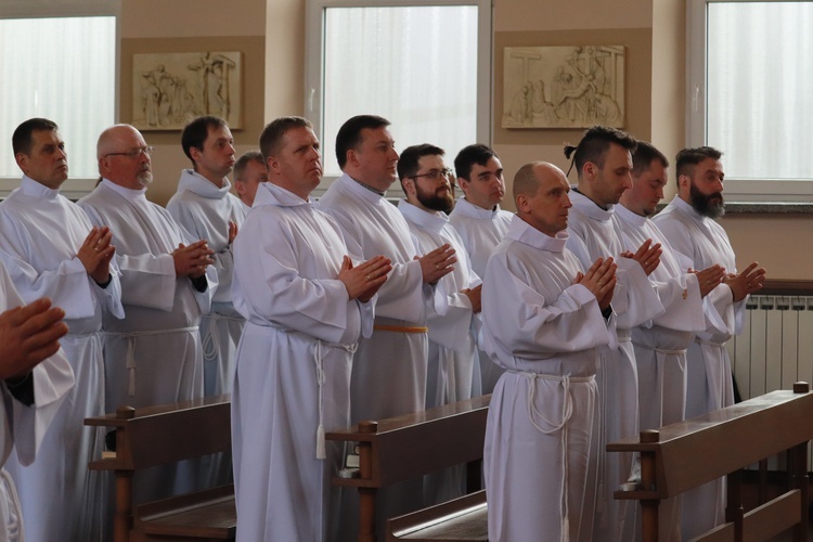 To czwarta grupa szafarzy w diecezji łowickiej.