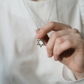 Księża już w tym roku powinni zaktualizować wielkopiątkową modlitwę za Żydów