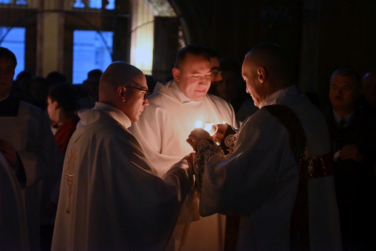 Wigilia Paschalna w świdnickiej katedrze