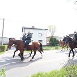 Wielkanocna procesja konna w Ostropie