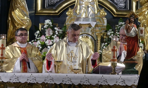 Bp Roman Pindel przewodniczył Mszy św. w 50. rocznicę śmierci biskupa-nominata Wojciecha Olszowskiego.