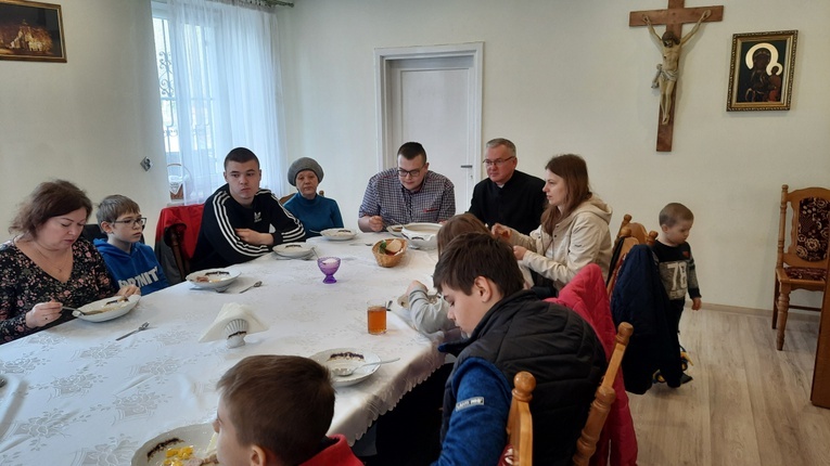 Łęki Górne. Wielkanocne spotkanie dla gości z Ukrainy