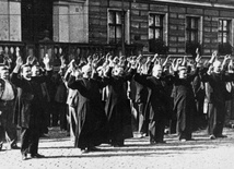 Polscy księża byli traktowani ze szczególnym okrucieństwem
