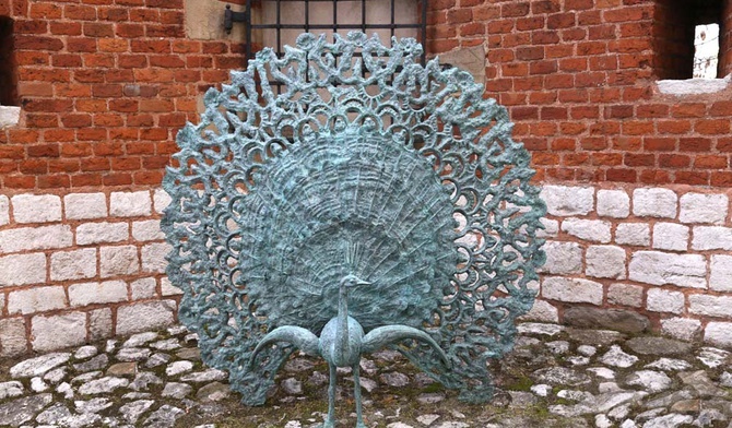 Rzeźby Chromego na Wawelu