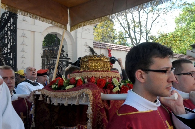 Metropolita krakowski zaprasza na uroczystości ku czci św. Stanisława