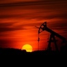 APA: KE przekazała projekt nowego pakietu sankcji przeciwko Rosji, przewidującego embargo na import ropy