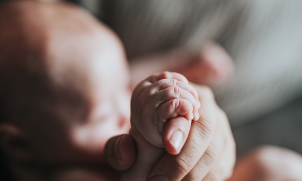 COMECE: Według prawa UE nie można nakazać legalizacji aborcji