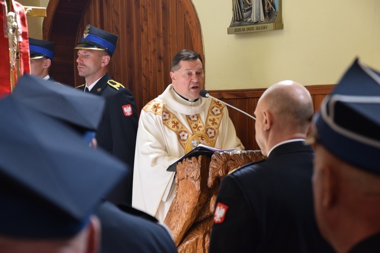 Eucharystii przewodniczył ks. Piotr Kalisiak.