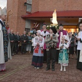 Modlitwie i procesji różańcowej przewodniczył bp Marek Solarczyk.