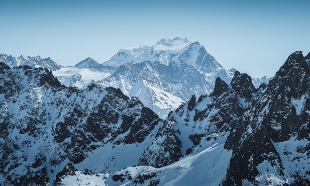 Szwajcaria: Runęła część lodowca z masywu Grand Combin, są ranni