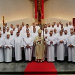 Promocja nowych nadzwyczajnych szafarzy Komunii Świętej
