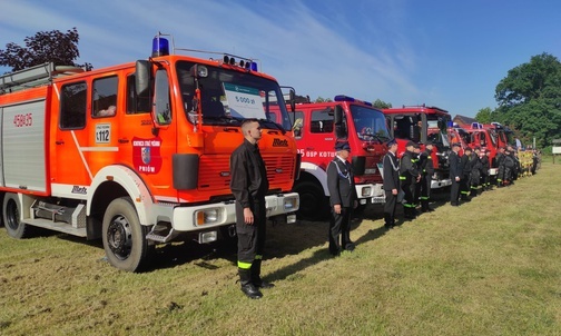 Śląskie. Leśnicy dziękują strażakom. 50 tysięcy złotych trafiło do dziesięciu jednostek OSP