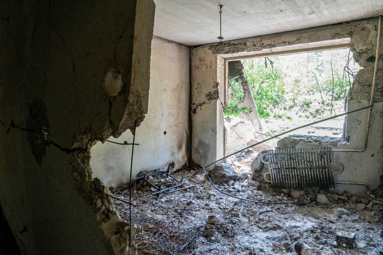 Mieszkańcy Irpienia: naszych domów nie da się już odbudować