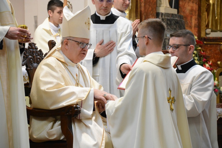 Święcenia kapłańskie w roku Złotego Jubileuszu Diecezji Opolskiej