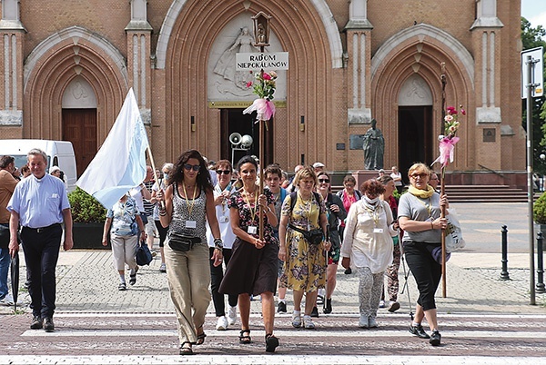 Pątnicy wyruszą po Mszy św. w radomskiej katedrze.