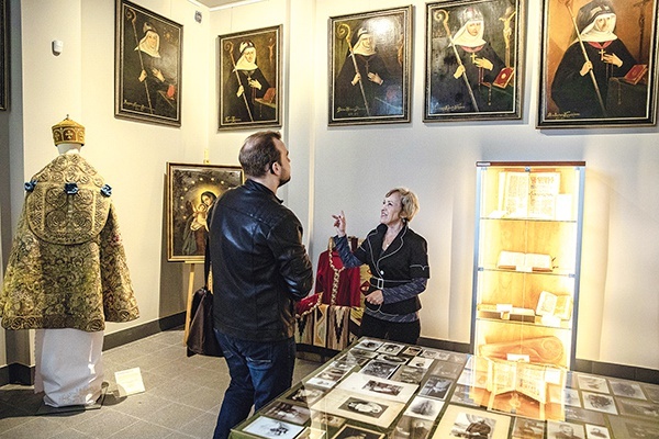 Pozyskana od władz Warszawy nowa siedziba fundacji daje możliwość stworzenia pierwszej stałej ekspozycji zbiorów.