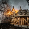 „Notre-Dame płonie” – od dziś w polskich kinach 