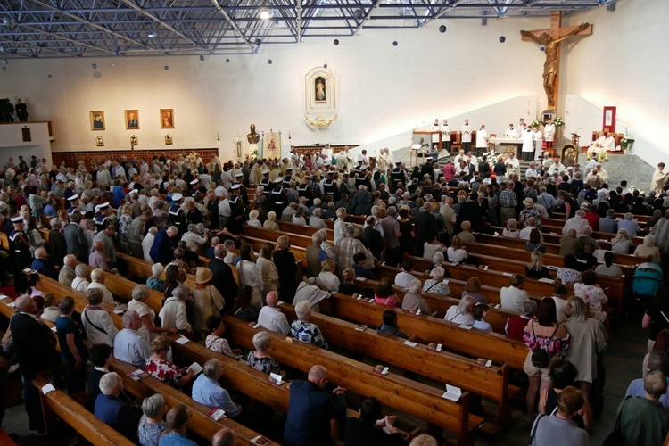 Koronacja wizerunku Matki Bożej Pocieszenia w Gdyni