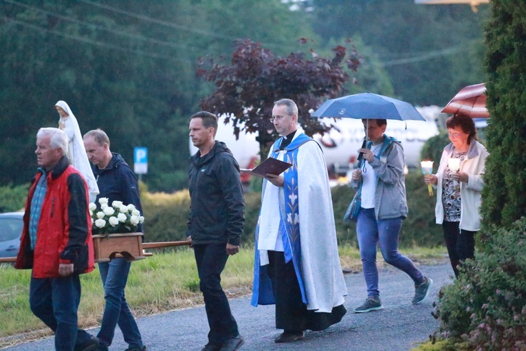 Procesja fatimska w Koszycach Małych