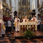 Boże Ciało w Łowiczu. Eucharystia.