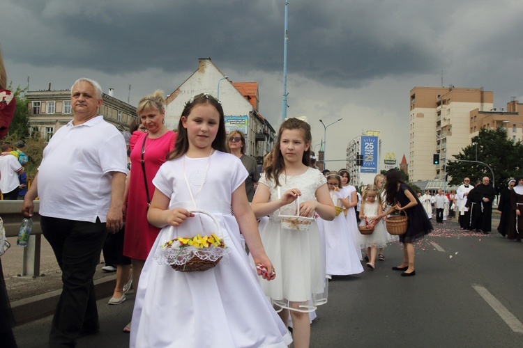 Główna procesja w Legnicy