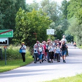 ▲	Pierwszego dnia pątnicy dotarli do Nowej Cerkwi. Do celu doszli kolejnego dnia przed godz. 16.