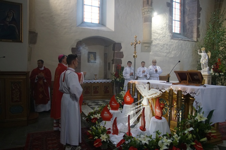 Bierzmowanie w parafii św. Jadwigi Śląskiej w Bolkowie