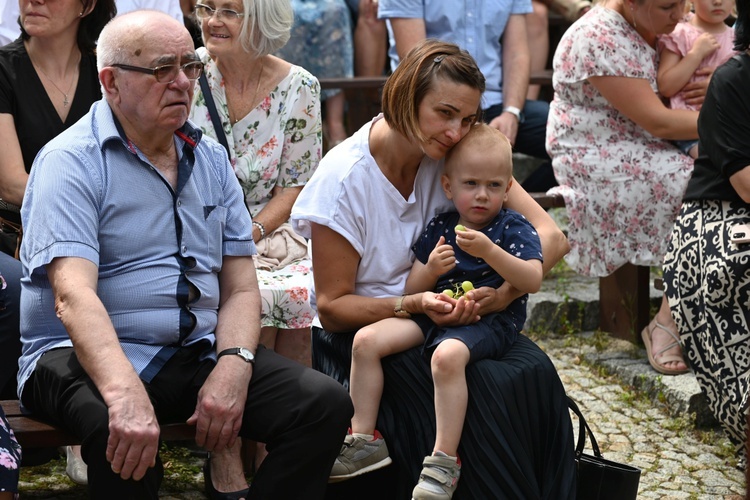 "Słoneczniki" pożegnały się z przedszkolem