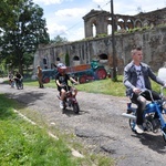 Zlot oldtimerów i święcenie pojazdów w Sławikowie