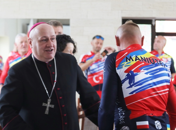 Rowerowy Team "Rozkręć wiarę" wyruszył na pielgrzymkę "Śladami św. Pawła" -2022