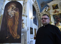O inicjatywie ufufdowania przez parafian obrazu mówi ks. Krzysztof Tworzydło.