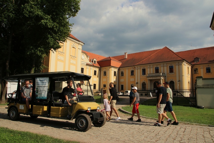 Meleksem po parku 